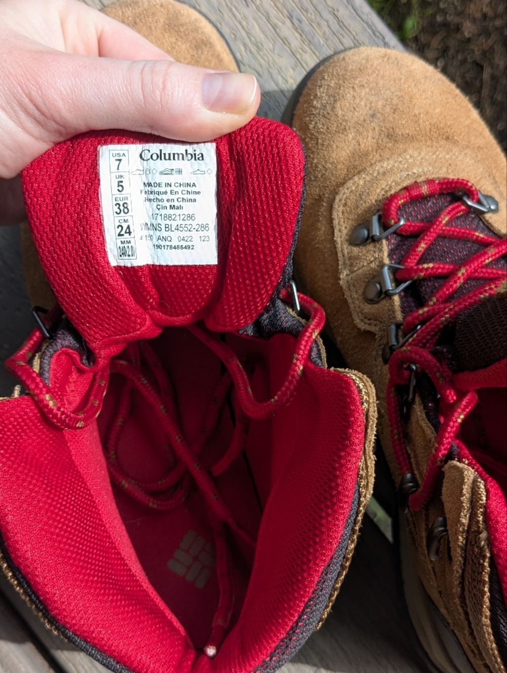 Columbia Hiking Boots - Picture 2 of 4